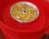 Foto langkah ke 4 dari resep Donat indomie goreng #BikinRamadanBerkesan.