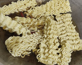 Foto langkah ke 5 dari resep Mie Nyemek (ala @victoragustino_ MCI9).