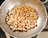 A picture of step 1 of Cashew Nuts Curry / kaju curry.