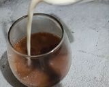 Foto langkah ke 3 dari resep Es Kopi Susu Gula Aren.
