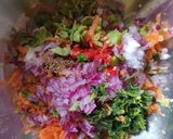 A picture of step 2 of Carrot-peas parantha.