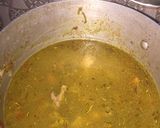 A picture of step 3 of Beef corn soup.