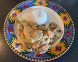 Une image de l'étape 6 de Sauté de poulet aux champignons 🍄.