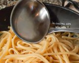 Foto del passaggio 1 della ricetta La mia cacio e pepe