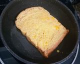 Hình bước làm 3 của món Bánh mì kiểu Pháp/French toast