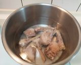 筍片香菇排骨雞湯的食譜步驟1照片