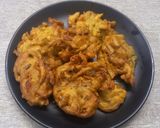 A picture of step 3 of Banana Flower Fritters.