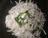 முட்டை மிளகு இட்லி (Egg chilly idly recipe in Tamil) ரெசிபி ஸ்டேப் 4 புகைப்படம்
