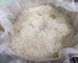 Hình bước làm 1 của món Xôi mặn thập cẩm