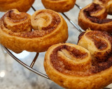 Foto del paso 6 de la receta: Palmeritas de azúcar y canela