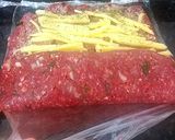 Foto do passo 4 de Rocambole de carne com queijo