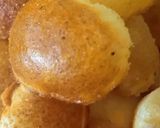 A picture of step 3 of Ragda pani puri.