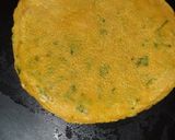 A picture of step 4 of Stuffed besan chhila.