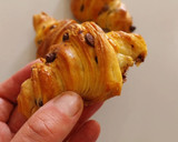 Foto del paso 16 de la receta: Croissant v2 con pepitas de chocolate