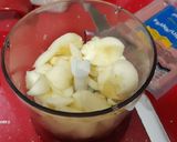 Foto del paso 3 de la receta: Calabacín relleno de Frankfurts