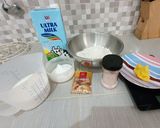 Foto langkah ke 1 dari resep Japanese Soft Fluffy Milk Bread.