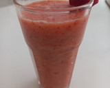 Foto del paso 3 de la receta: Licuado de durazno, frutilla, naranja y pomelo