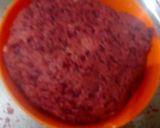 A picture of step 3 of Beetroot masala puri.