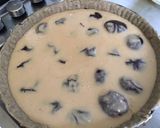 Une image de l'étape 8 de Tarte aux prunes pâte brisée aux noix.