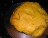 A picture of step 1 of Rose shaped veg momos.