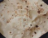 A picture of step 4 of Wheat Roti.