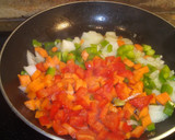 Foto del paso 2 de la receta: Sardinas con tomate