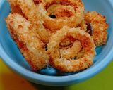 Foto langkah ke 6 dari resep Airfryer Onion Rings.