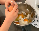 Foto del paso 1 de la receta: Muffins de yogur y chocolate blanco (Thermomix)