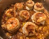 Foto del paso 1 de la receta: Cazuela de mariscos en tomatada