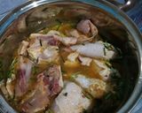 Foto langkah ke 2 dari resep Ayam goreng lengkuas daun jeruk.