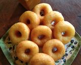 Foto langkah ke 2 dari resep Donat Ubi Kuning.