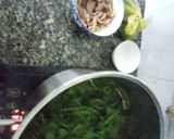 Hình bước làm 1 của món Nộm rau muống