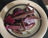 A picture of step 3 of Beet salad with a vinaigrette.