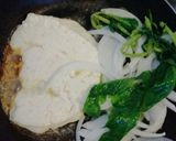 Foto del paso 1 de la receta: Quesadillas de queso fresco y epazote 🧀