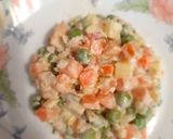 Francia saláta gazdagon recept fázis 4 fotója