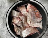 A picture of step 2 of Sea bream fish stew.