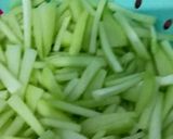 Foto langkah ke 3 dari resep Tumis labu plus telor ceplok.