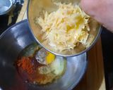 A picture of step 3 of Potatoes Muffins.