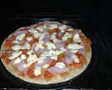 Foto del paso 9 de la receta: Pizza con harina integral💪💜