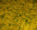 A picture of step 4 of Moong daal pakoda.