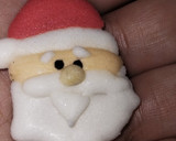 Foto del paso 2 de la receta: Papá Noel de glasé!!