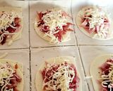 Foto del paso 3 de la receta Cañas de hojaldre de jamón serrano, jamón york, quesos y sobrasada
