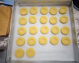 Foto langkah ke 3 dari resep Kue Nastar Thumbprint.