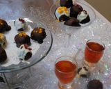 A picture of step 22 of Oreo truffles.