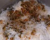 A picture of step 2 of Veg Pulao.