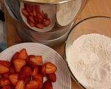 Ciasto truskawkowe krok przepisu 1 zdjęcie