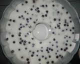 Foto langkah ke 3 dari resep Puding Oreo Choco Chips.