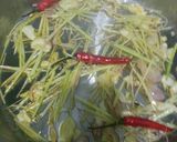 Hình bước làm 2 của món Bò xả ớt