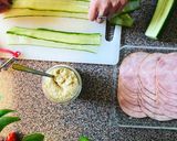 Uborka sushi recept fázis 2 fotója