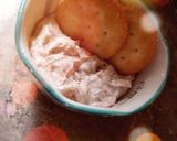 A picture of step 1 of Tuna dip.